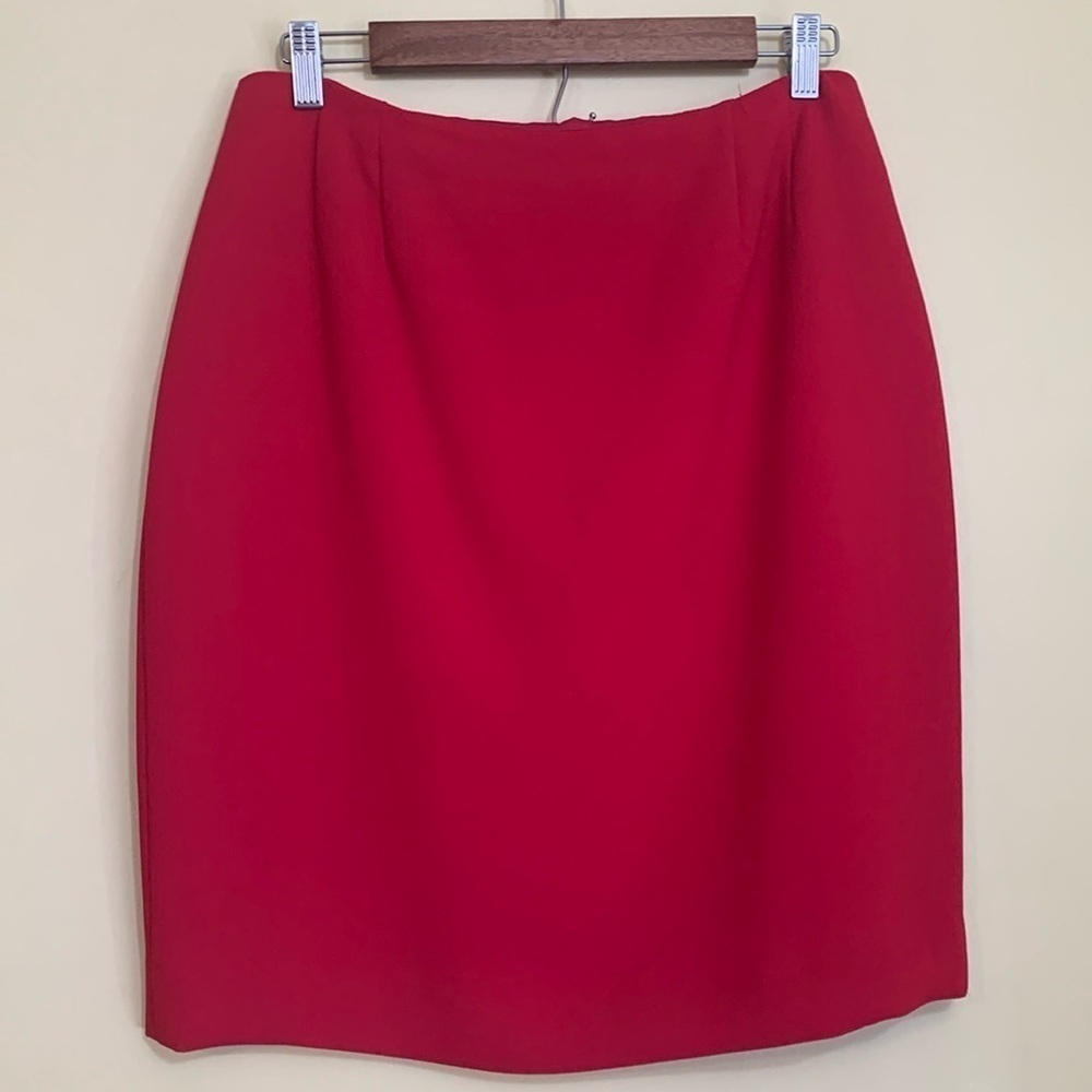 Emanuel Ungaro | Red Crepe Fully Lined Back Zip Slit Skirt 12/46